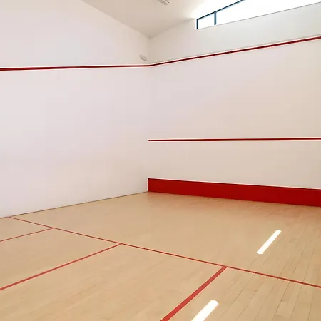 Squash Club Ξενοδοχείο με διαμερίσματα