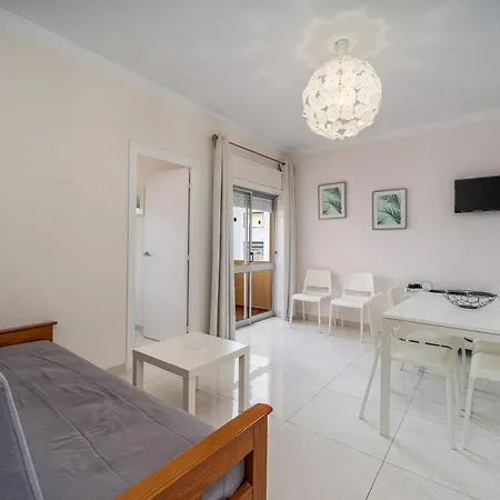 Squash Club Aparthotel 3*