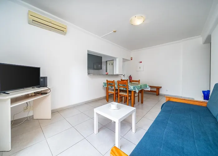 Aparthotel Squash Club 4*