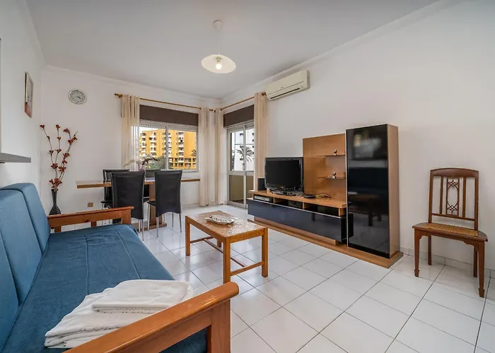 Aparthotel Squash Club 4*